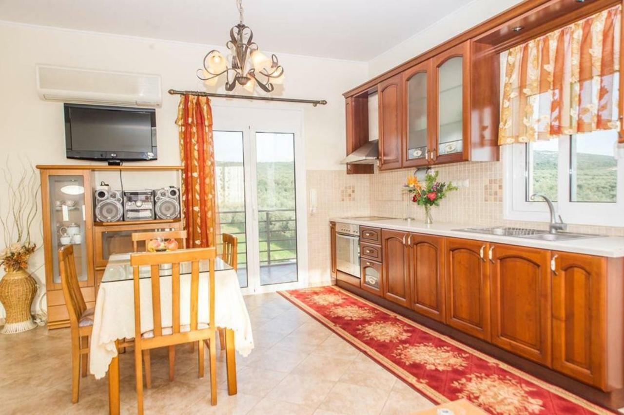 Cozy Flats In An Olive Grove By The Sandy Beach Kanalos Luaran gambar